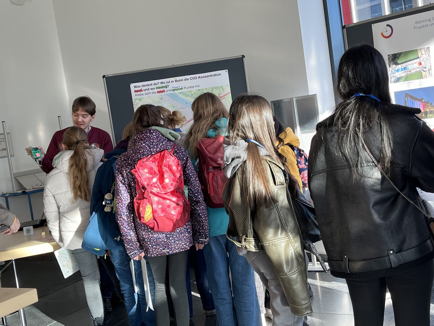 Science rally around Poppelsdorf